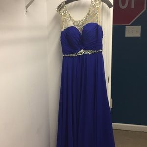 Prom/formal dress